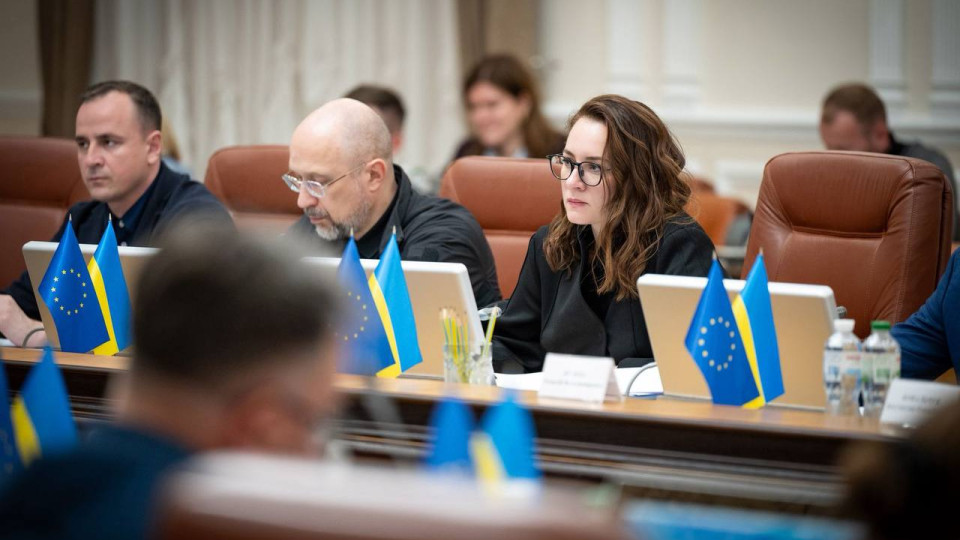 Yuliia Svyrydenko Announced Additional Subsidies for Frontline Communities and Support for Children of Fallen Soldiers