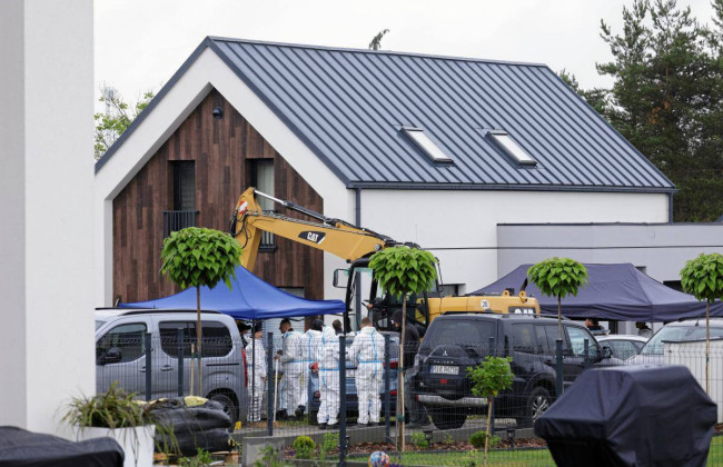 In Poland, a doctor whose plot contained the remains of 32 unborn children gave an explanation to investigators: what is known