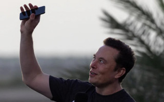 Компания SpaceX Илона Маска приобрела стартап по разработке программного обеспечения для ИИ за $60 млрд