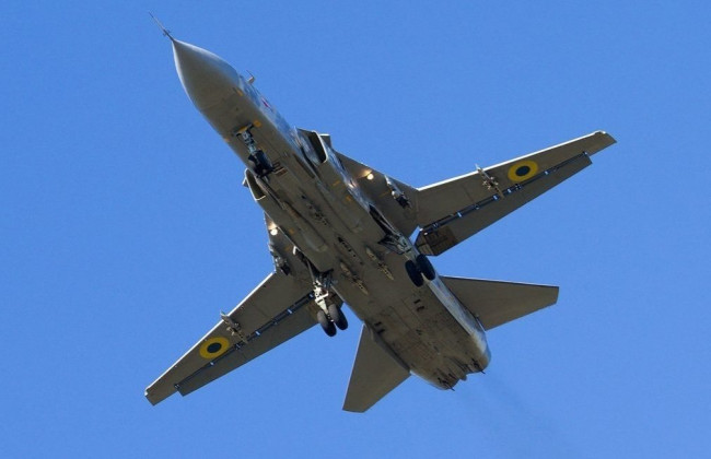 В Хмельницкой области разбился боевой Су-24М: летчик и штурман погибли