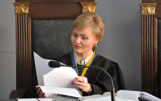 Голову райсуду Полтави Наталію Крючко звільнили за позапроцесуальне спілкування з низкою осіб щодо «потрібних» рішень в справах