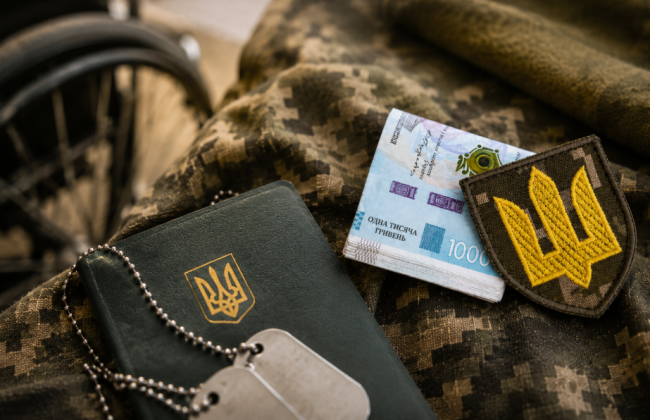 Мужчина потребовал единовременную помощь по инвалидности через 51 год после увольнения с военной службы — что решил Верховный Суд