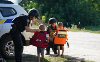Forced evacuation of families with children announced from 23 settlements in Dnipropetrovsk region