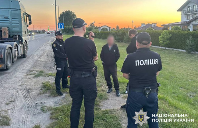 На Хмельниччине водитель-дальнобойщик пытался изнасиловать 13-летнего ребенка