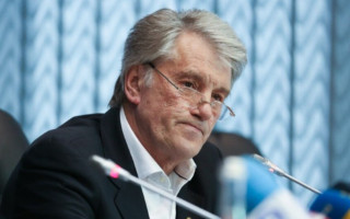 Віктор Ющенко також відмовився від польського Ордена Білого Орла