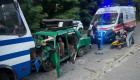 На Киевщине произошло смертельное ДТП с участием авто и автобуса — в легковушке ехали 12 человек