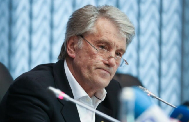 Віктор Ющенко також відмовився від польського Ордена Білого Орла