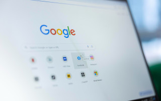 Журналіст може критикувати владу у Facebook — ЄСПЛ вказав, що це не є доказом тероризму та захищається свободою слова