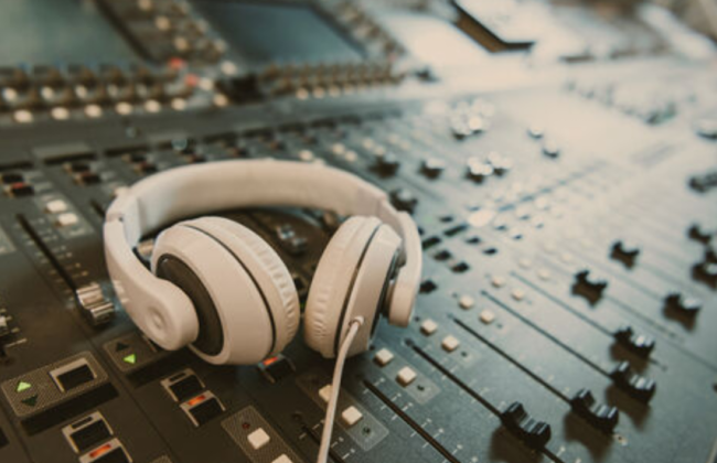 Fines of up to 170 thousand UAH proposed for Russian music in public places