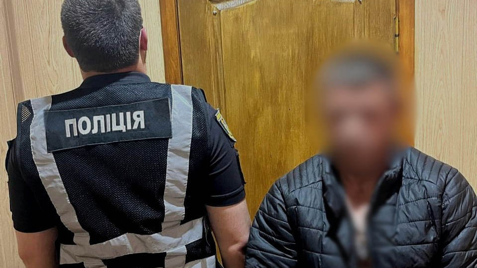 In Odesa region, a man was taken into custody after attempting to bribe police officers, shooting, and grenade threats