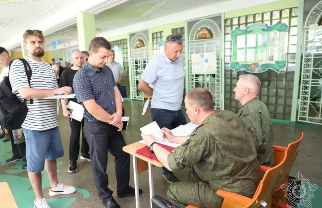 В Беларуси объявили «мобилизационные учения» — резервистов вызывают для сверки данных