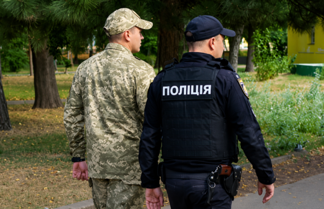 Мужчина с судимостью за тяжкое преступление просил защитить его от мобилизации — чем завершилось дело в суде