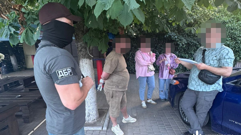 An extortion scheme of $8.5 thousand from military personnel who wanted to return after AWOL was uncovered in Odesa region