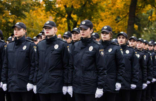В форму полицейских добавляют жетон с индивидуальным номером и группой крови