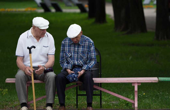 Пенсія за 37 років стажу: які виплати можна отримати у 2026 році