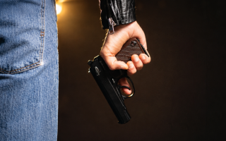 Верховный суд США отменил ограничение, из-за которого людям с оружием нельзя было зайти в магазин или ресторан