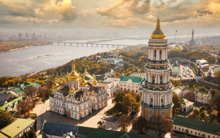 Зеленський підписав указ про відзначення 975-річчя Києво-Печерської лаври та початок підготовки до 1000-річного ювілею