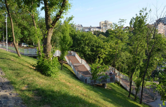 Landscape Alley vs Parking: Kyiv Residents Demand to Ban Construction