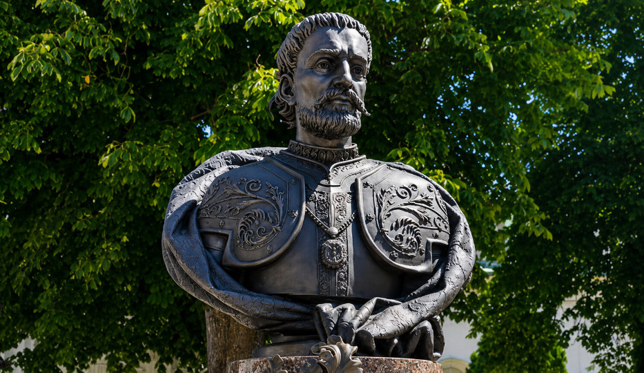 A bust of Hetman Ivan Mazepa was installed in the Kyiv Pechersk Lavra