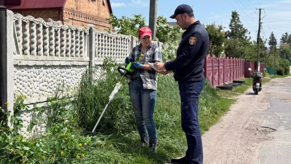 You Can Be Fined for Weeds Near Your House: Who Risks Paying 1700 UAH