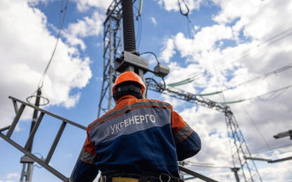 Минэнерго готовится к пиковым нагрузкам: украинцев призвали экономить свет