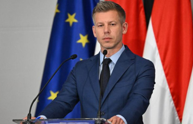 Hungary is ready to grant asylum to men from Ukraine, even if the EU opposes it, — Péter Mádiar