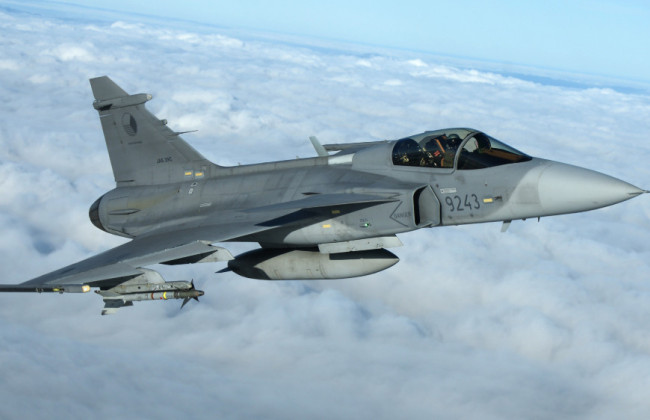 Украина и Швеция заключили соглашение о закупке 16 истребителей Gripen E