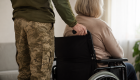 Недостатньо лише інвалідності матері: апеляційний суд пояснив умови звільнення військовослужбовця зі служби