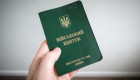 Должен ли работодатель платить зарплату мобилизованному работнику: решение Верховного Суда