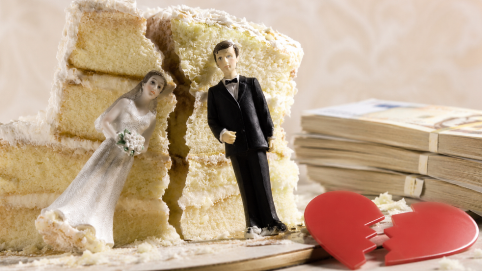 Promised to marry despite already having a wife: in the UAE, a woman won nearly 1 million dirhams from a fraudster