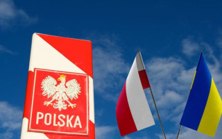Польша с 1 июля изменила правила для украинских беженцев: кто потерял право на помощь