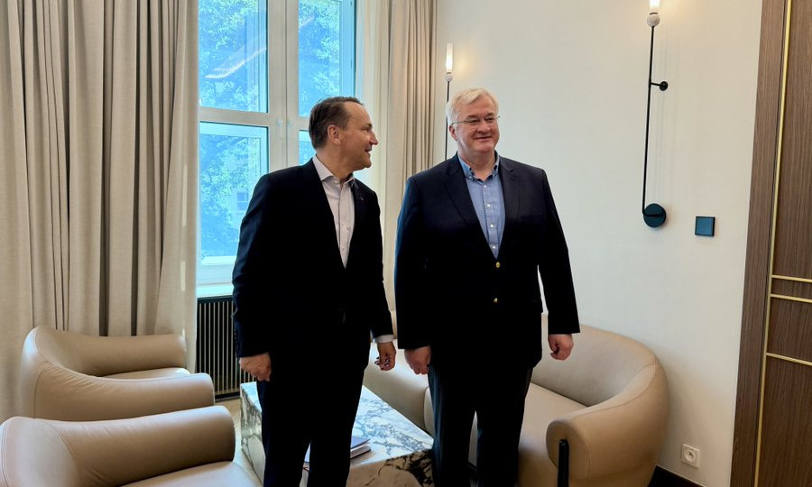 Україна запропонувала Польщі пакет антикризових кроків для зниження напруги у двосторонніх відносинах