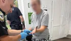 Вдарила сина головою об стіну: на Івано-Франківщині  жінку підозрюють у катуванні 15-річного сина з ДЦП