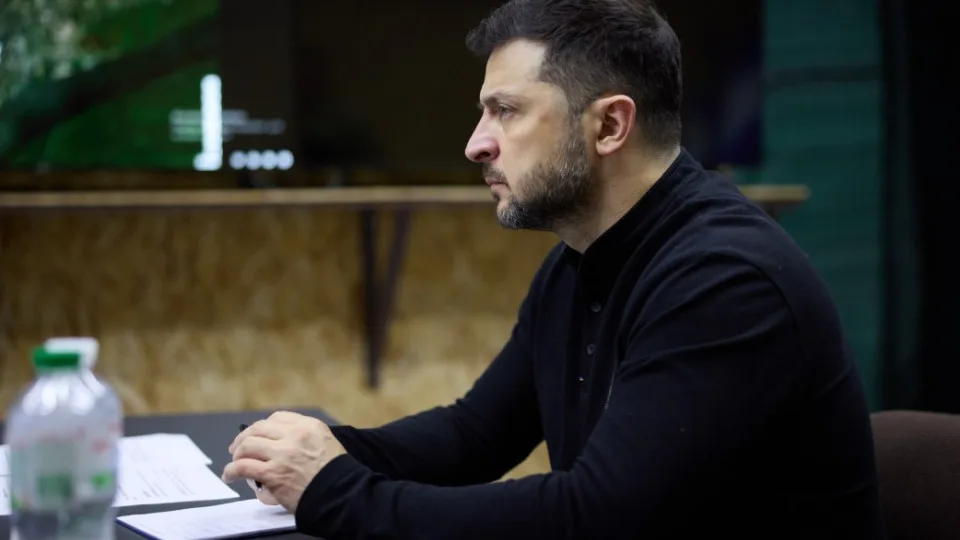 Владимир Зеленский обсудил с премьер-министром Швеции укрепление ПВО и начало использования истребителей Gripen