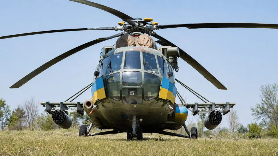Під час перехоплення російських дронів загинув екіпаж українського Мі-8 – імена Героїв