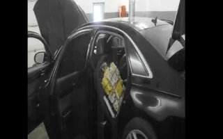 На Закарпатье мужчина на границе со Словакией спрятал почти $1 млн в спинке заднего сиденья