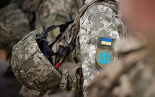 Родители тяжелобольных детей не могут уволиться из армии: почему семьи ждут законопроект 15057