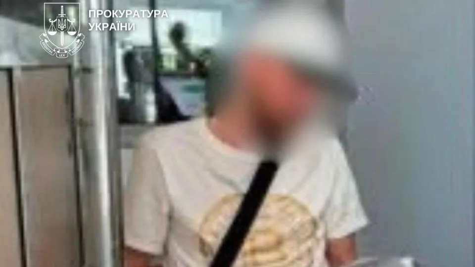 In Kyiv, a man left a French bulldog on the balcony without water or walks — the animal died