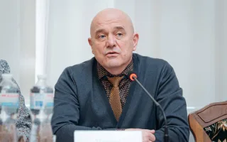Уничтоженные расписки на $180 000 и имущество почтенной матери: досье кандидата в ВСП Николая Кучерявенко