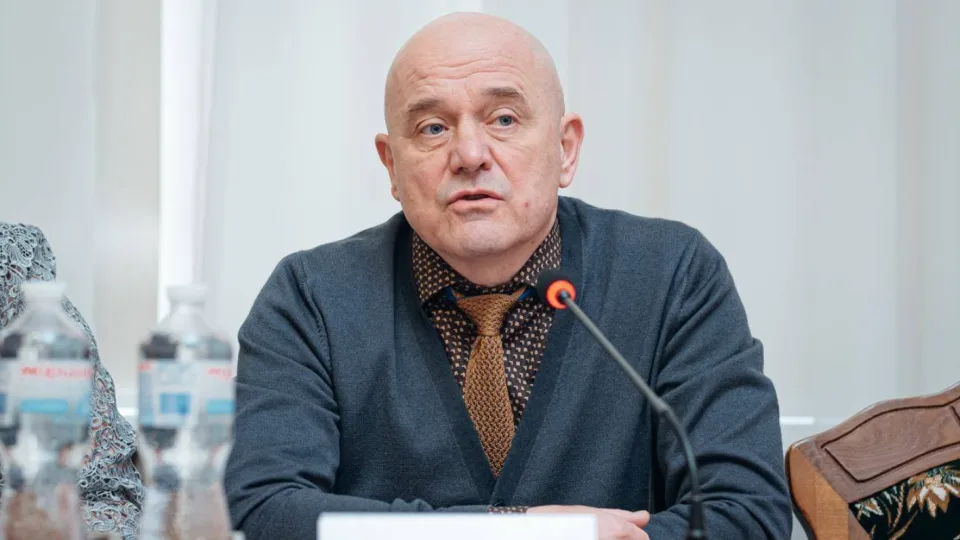 Уничтоженные расписки на $180 000 и имущество почтенной матери: досье кандидата в ВСП Николая Кучерявенко
