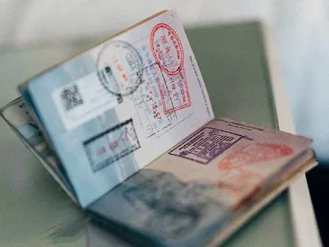 Перед выездом за границу проверьте паспорт: из-за одной детали вас могут не впустить в страну