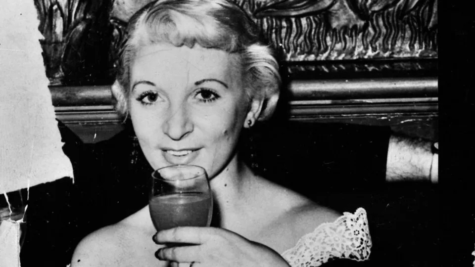 Казнили в 28 лет, помиловали через 70 лет: в Великобритании пересмотрели дело Рут Эллис
