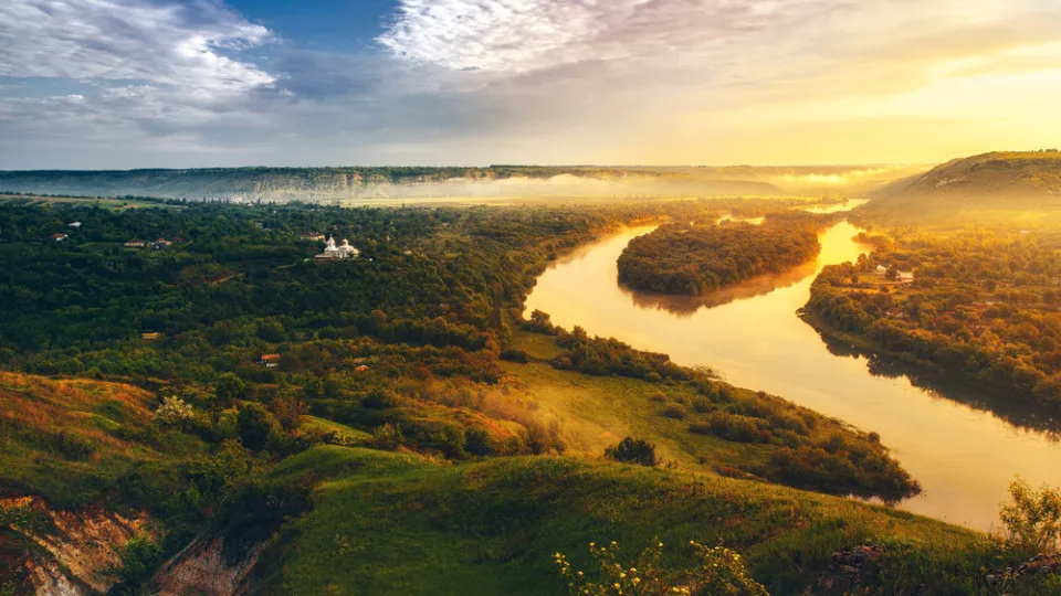 Communities May Gain the Right to Faster Dismantle Ownerless Objects on Rivers