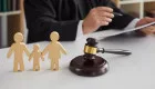 Право родителей требовать отобрания ребенка у других лиц распространяется только на малолетних детей – ВС