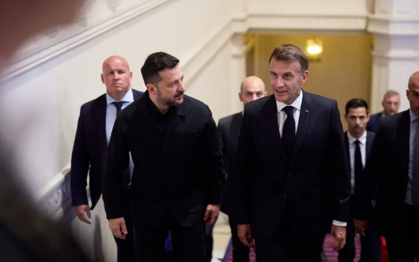 Украина получит лицензии на производство французских ракет ПВО и купит 16 истребителей Rafale, — Макрон