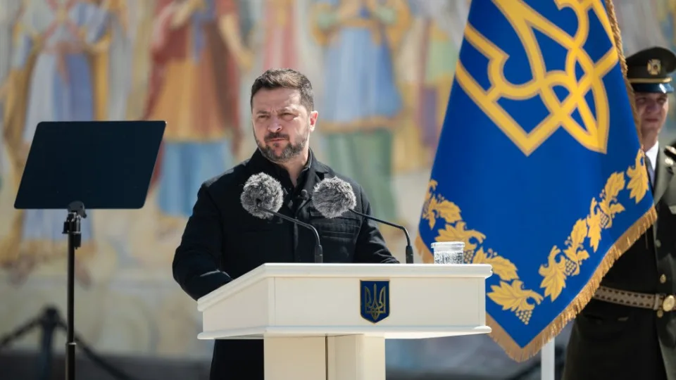 Владимир Зеленский заявил, что Украина может стать третьим государством, которое будет производить ракеты для Patriot
