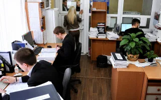 Для работников аппаратов судов ввели повышающие коэффициенты к окладам