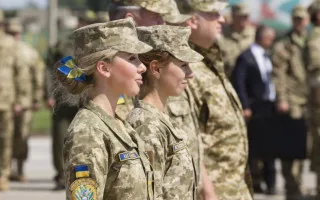 Жінки в ЗСУ: чому добровільний вступ не дає права звільнитися у будь-який момент