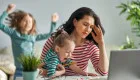 Можно ли работать по совместительству во время декрета, но не выходить на основную работу