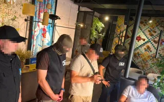 Адвокат приписал себе решение суда по таможенному делу и требовал $14 тысяч на криптокошелек